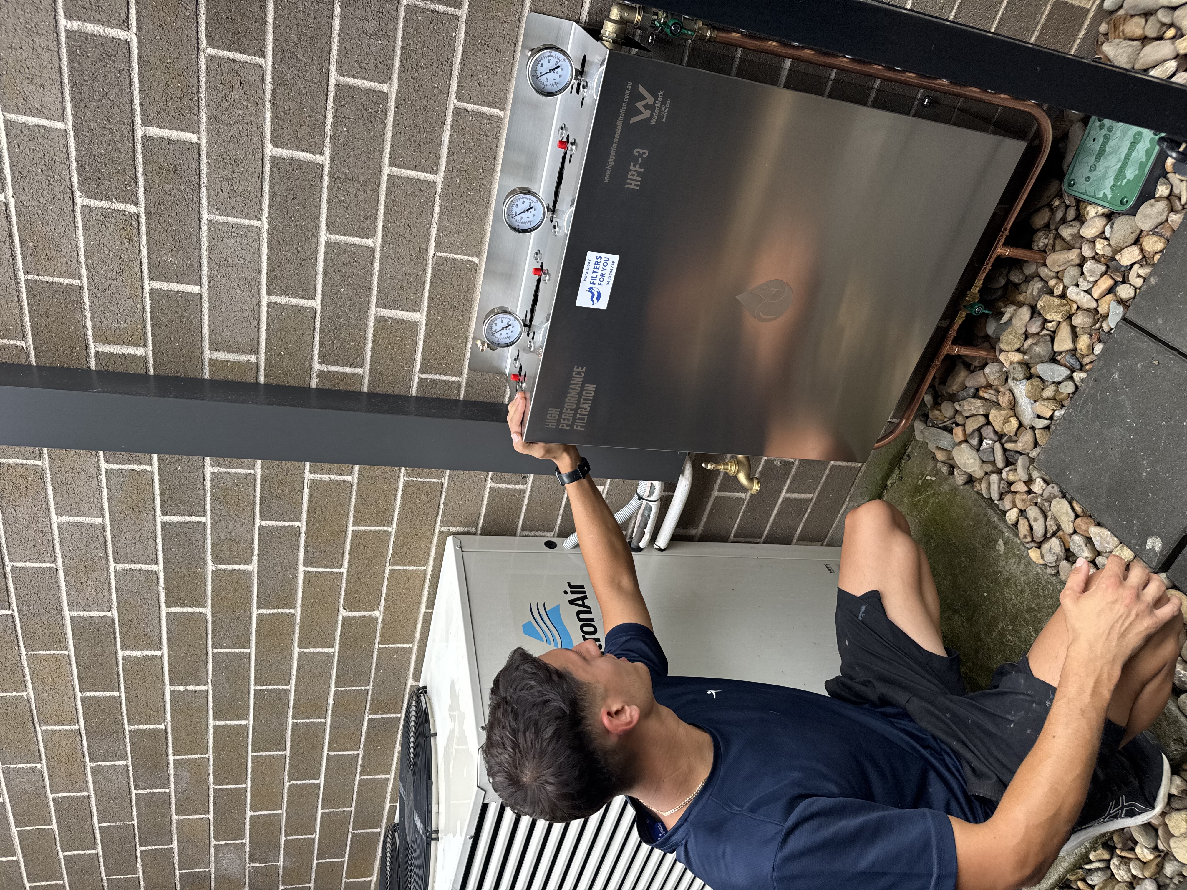 Whole house water filter pipe connections and installation