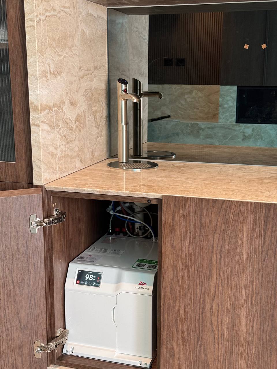 Reverse osmosis system Petersham terrace house kitchen